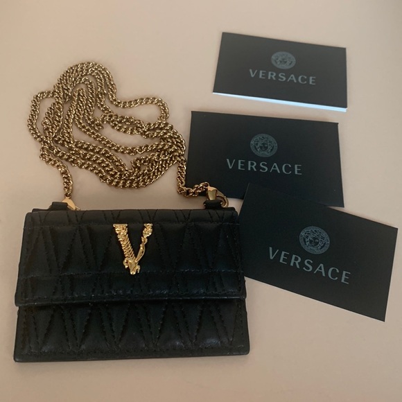 Sold ‼️‼️Versace Virtrus Nappa Leather Card Holder with Sling♥️ - Picture 3 of 17
